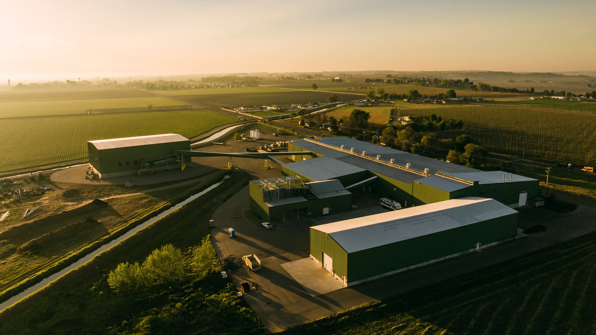 Aerial image of the Yakima Chief Hops factory