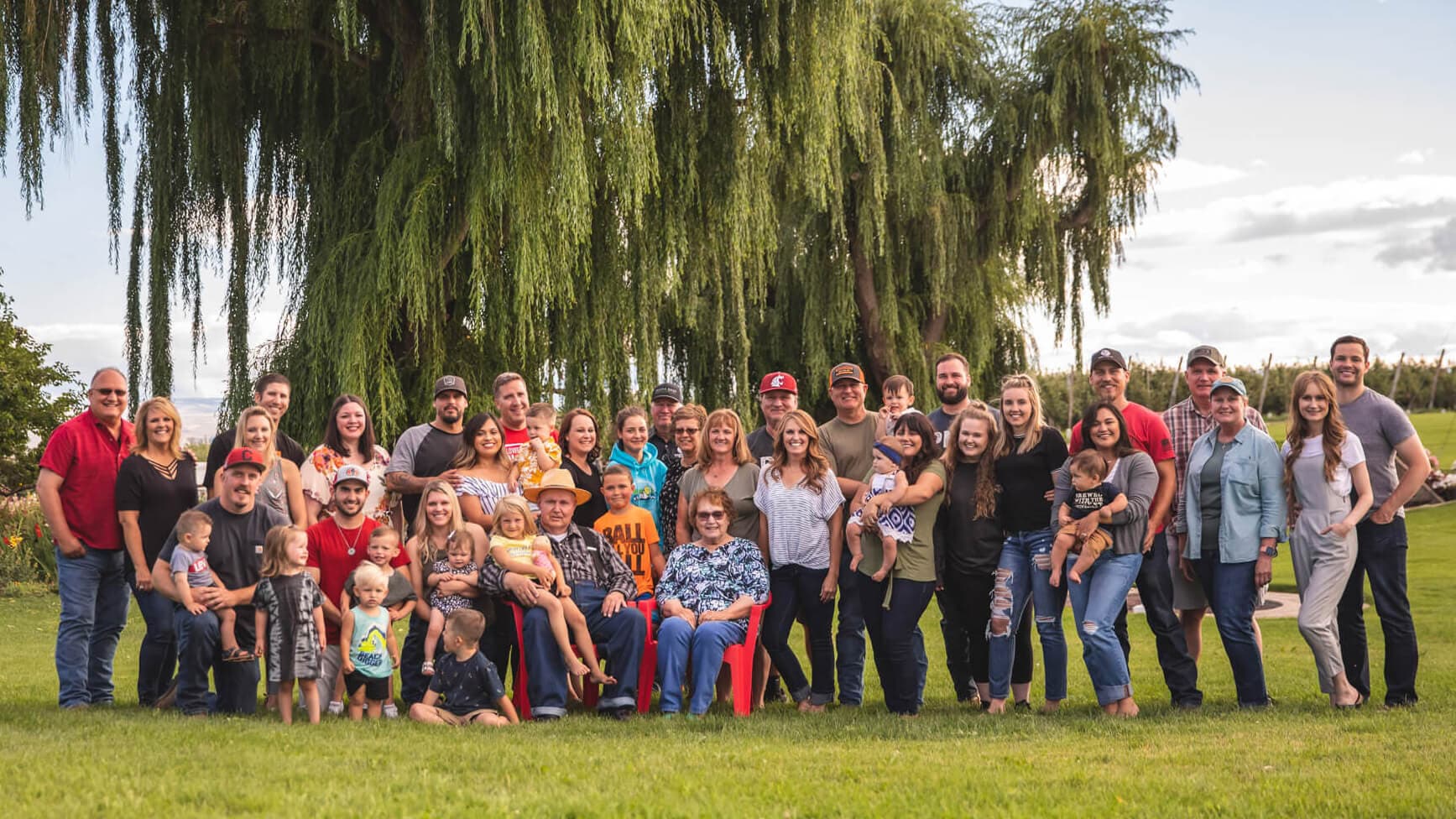 Image of the extended Carpenter Family